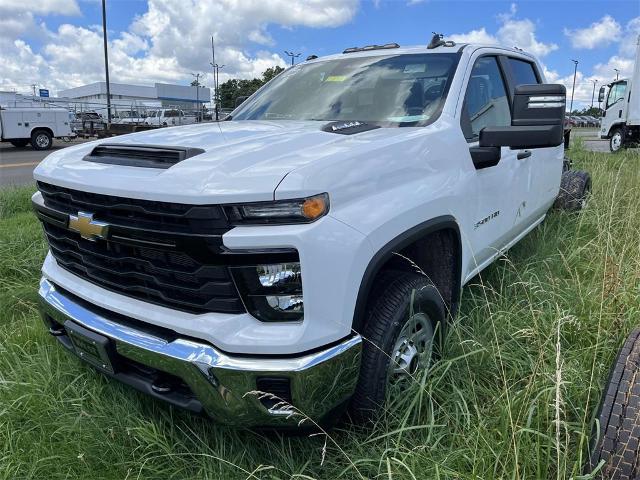 2024 Chevrolet Silverado 3500 HD Vehicle Photo in ALCOA, TN 37701-3235