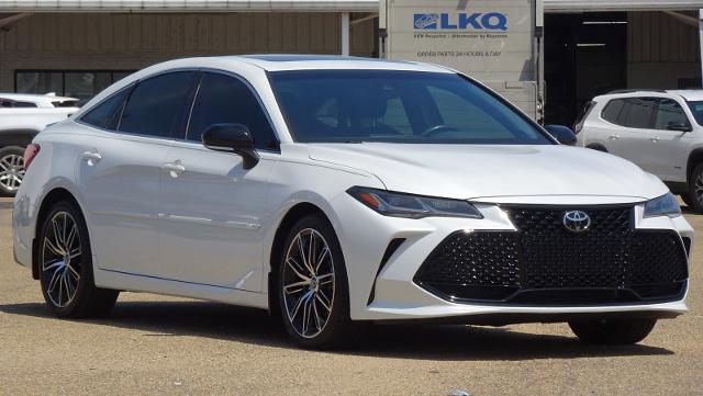 Used 2019 Toyota Avalon Touring with VIN 4T1BZ1FB6KU020242 for sale in Tupelo, MS