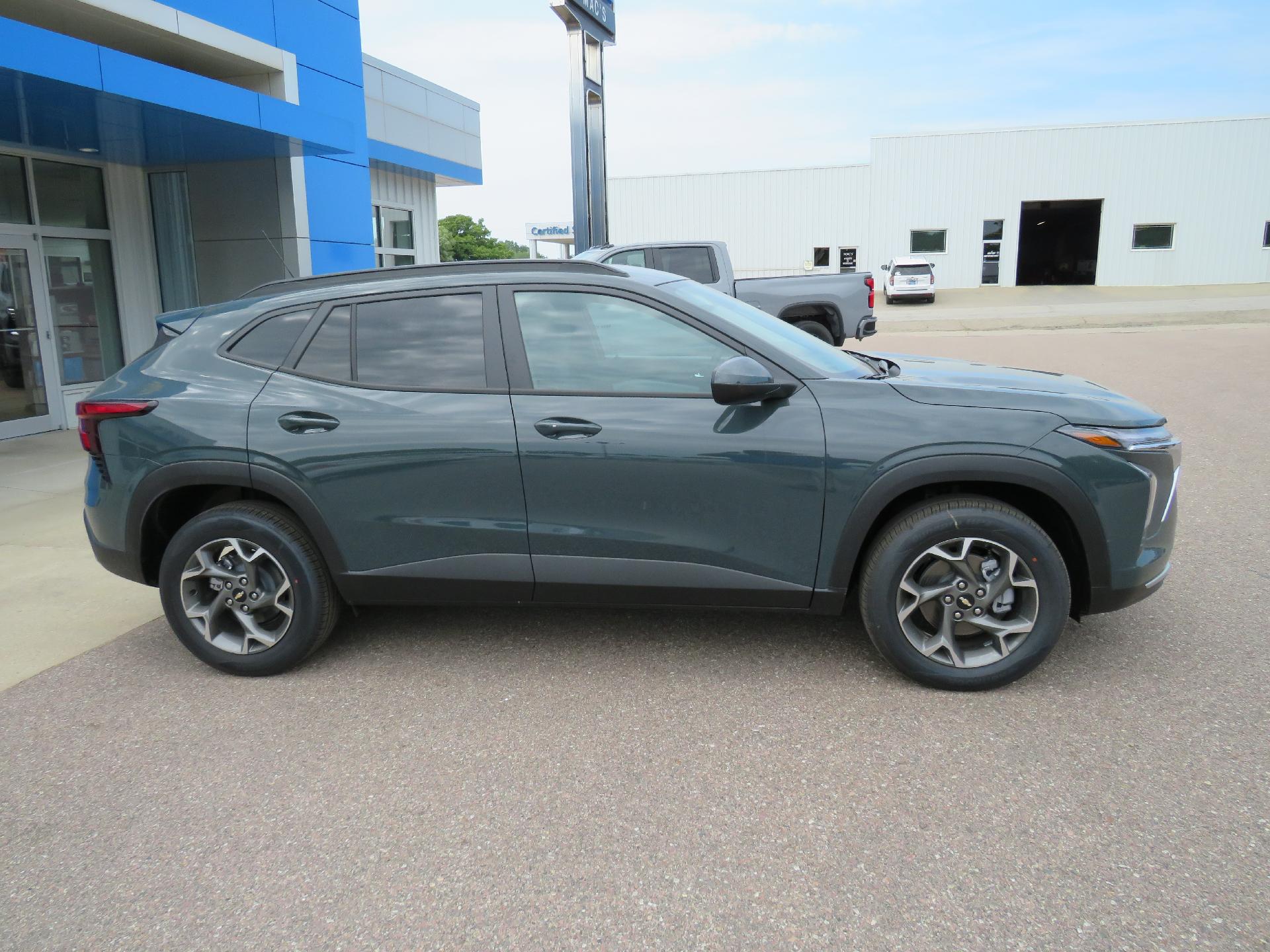 2025 Chevrolet Trax Vehicle Photo in MAPLETON, IA 51034-1072