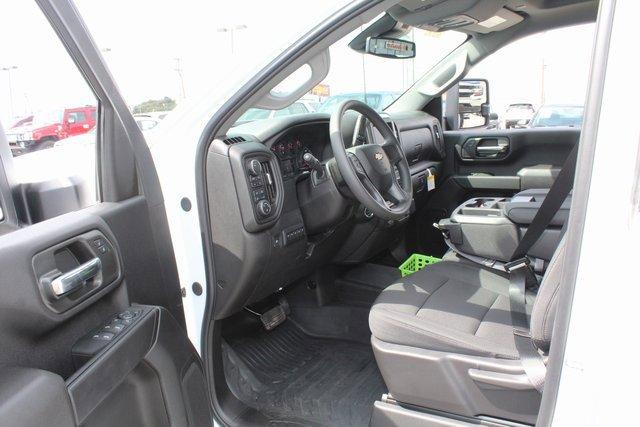 2024 Chevrolet Silverado 3500 HD Chassis Cab Vehicle Photo in SAINT CLAIRSVILLE, OH 43950-8512