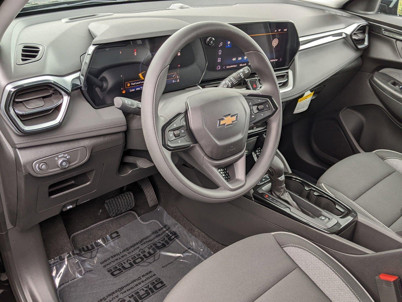 2024 Chevrolet Trailblazer Vehicle Photo in TIMONIUM, MD 21093-2300