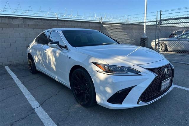 2020 Lexus ES Vehicle Photo in ELK GROVE, CA 95757-8703