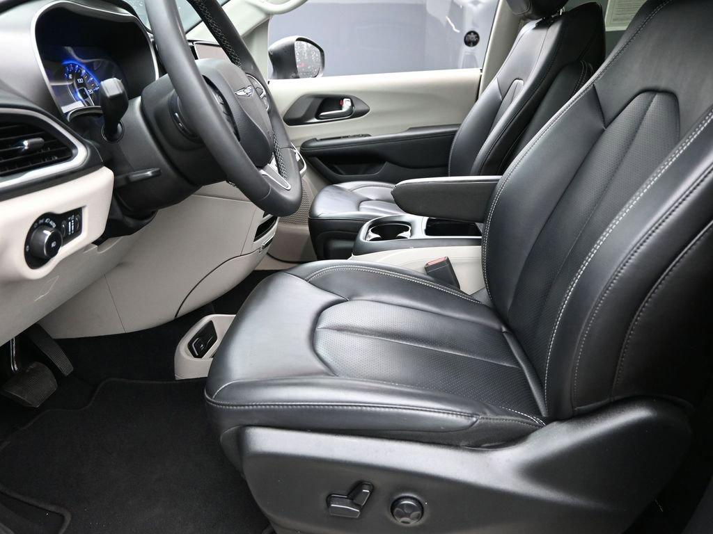 2023 Chrysler Pacifica Vehicle Photo in Cedar Rapids, IA 52402