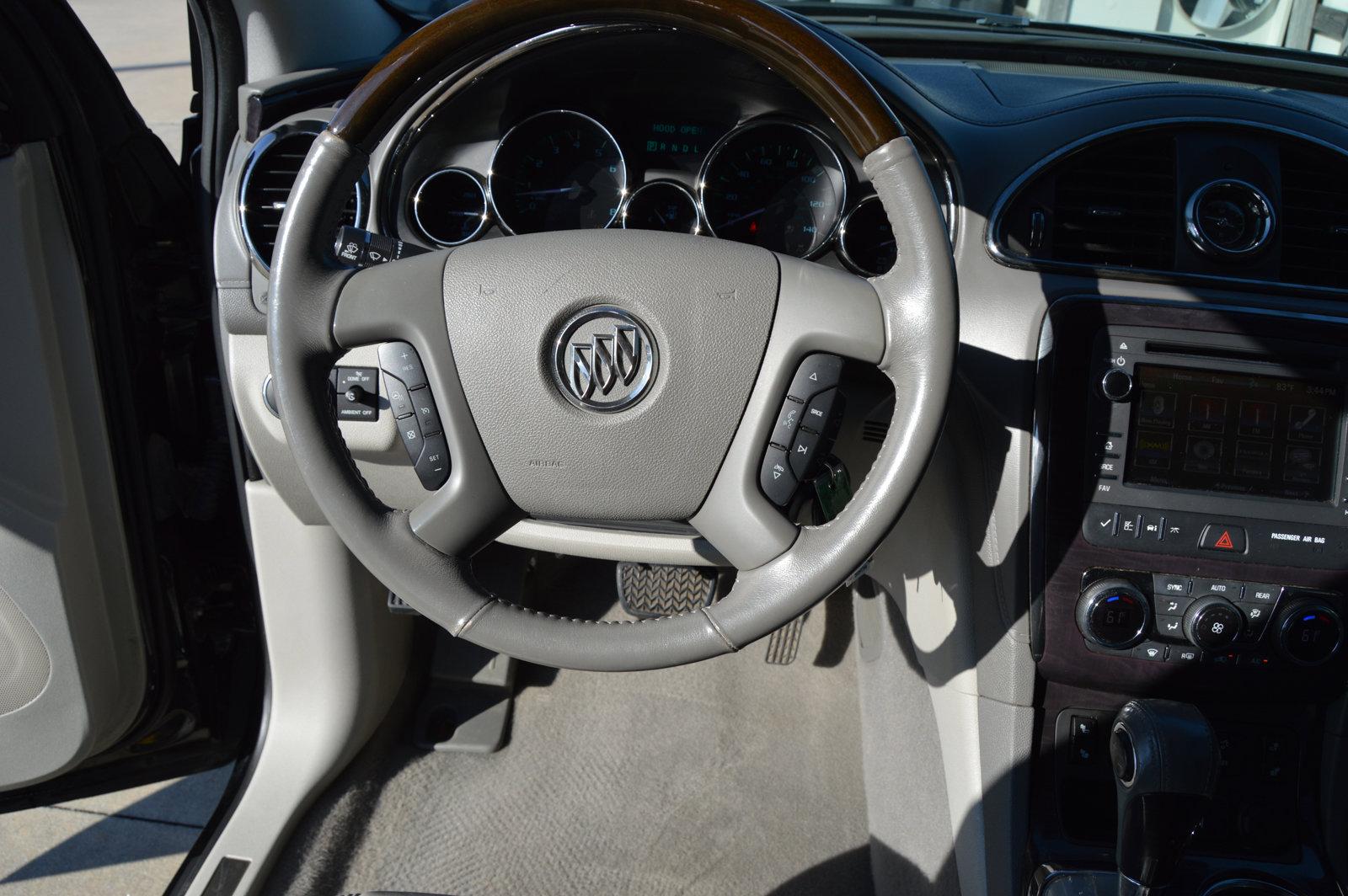 2017 Buick Enclave Vehicle Photo in Houston, TX 77090