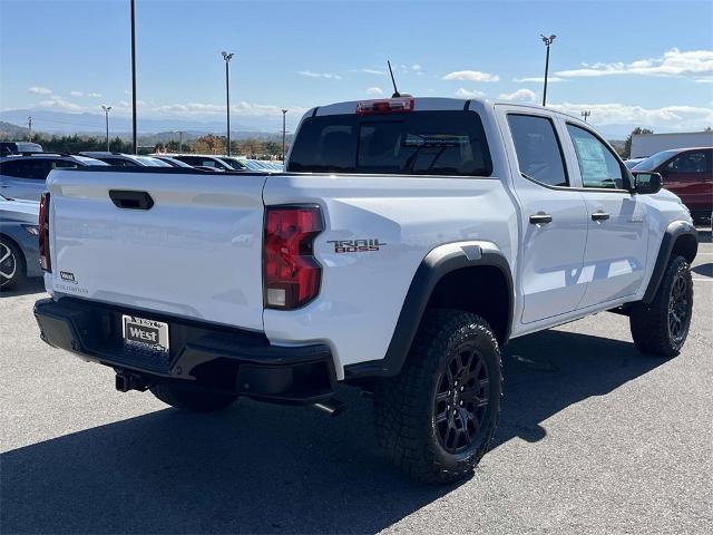 2024 Chevrolet Colorado Vehicle Photo in ALCOA, TN 37701-3235