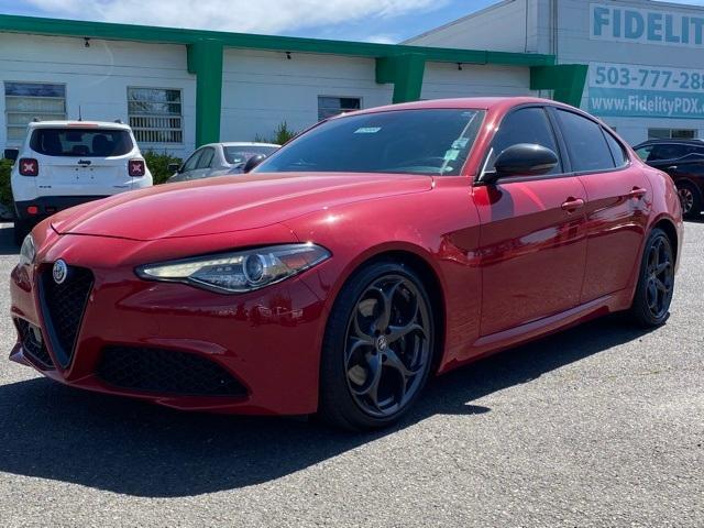 2018 Alfa Romeo Giulia Vehicle Photo in Tigard, OR 97223