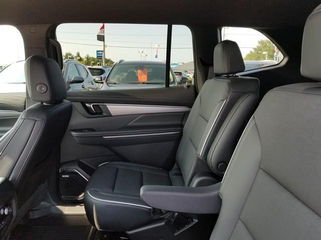 2025 Buick Enclave Vehicle Photo in ELYRIA, OH 44035-6349