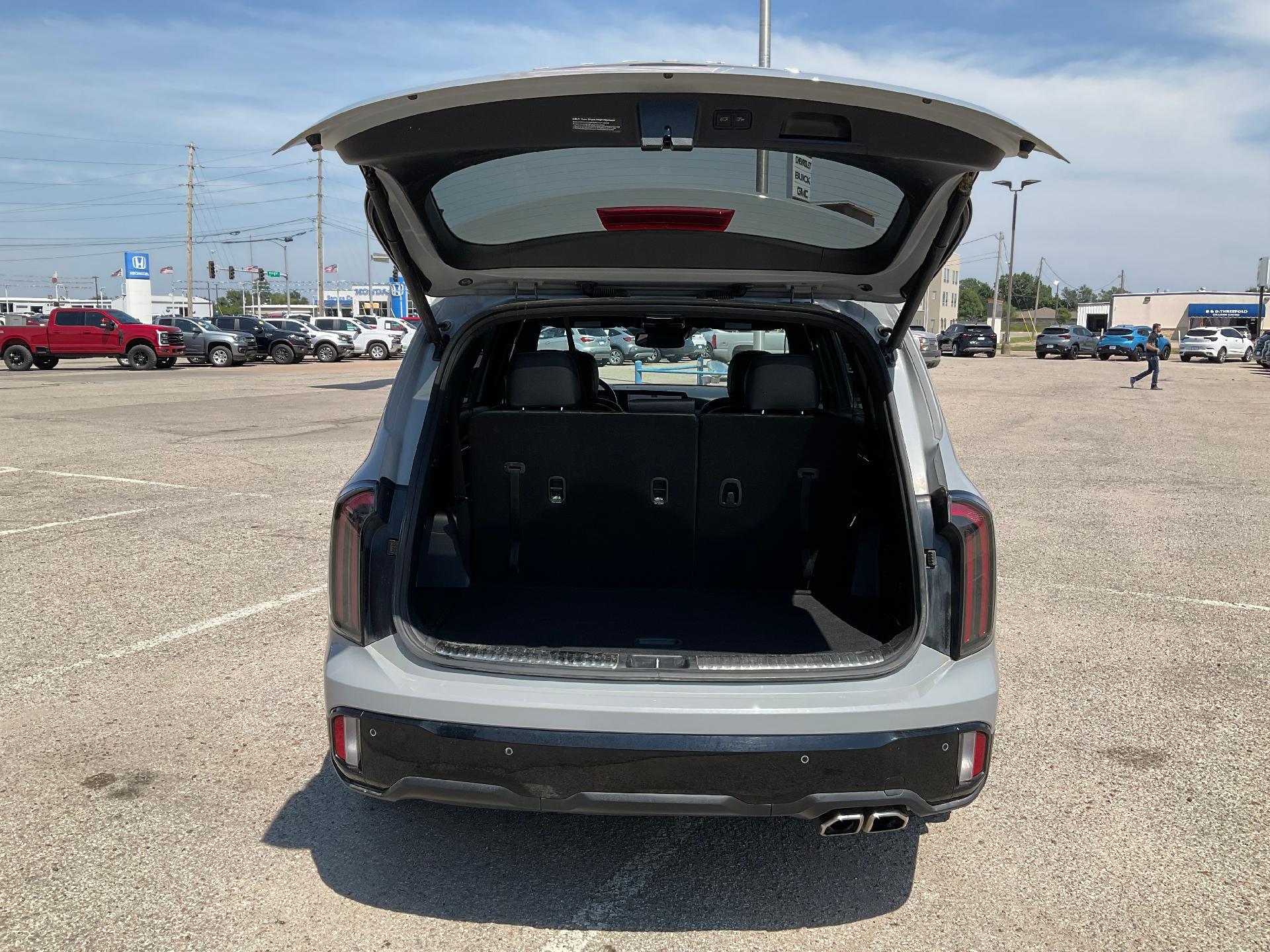 2024 Kia Telluride Vehicle Photo in PONCA CITY, OK 74601-1036