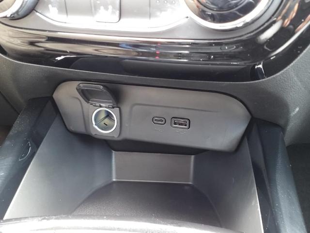 2025 Chevrolet Trax Vehicle Photo in ROSENBERG, TX 77471-5675