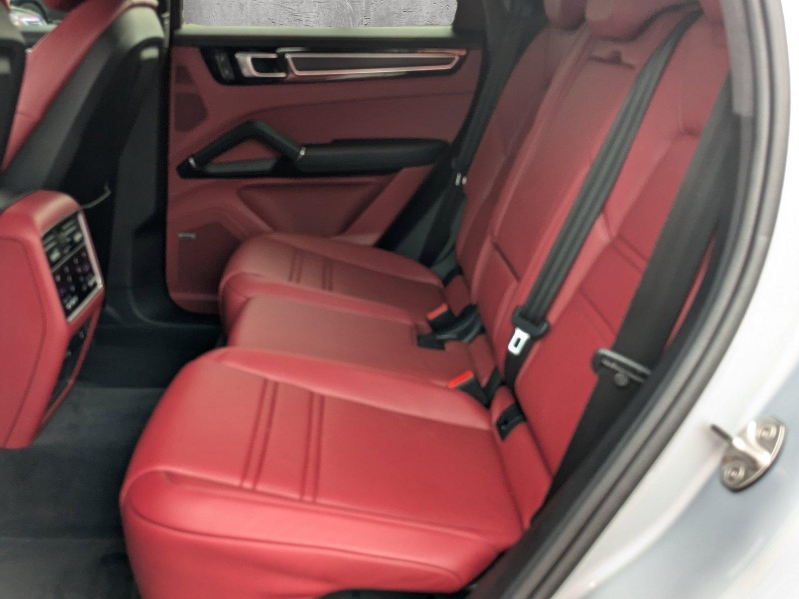 2022 Porsche Cayenne Vehicle Photo in St. Petersburg, FL 33713