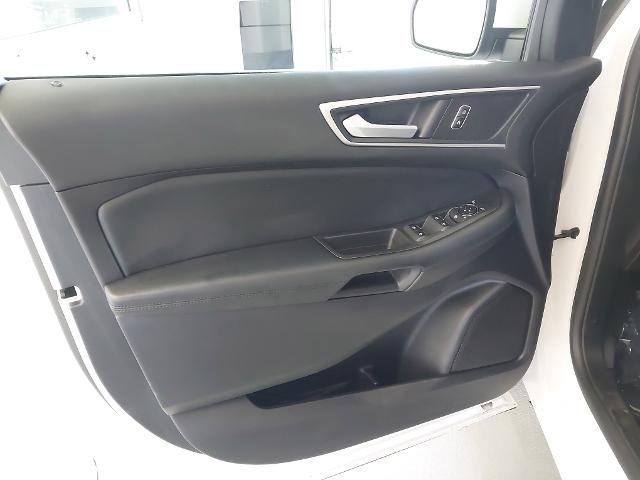 2021 Ford Edge Vehicle Photo in WENTZVILLE, MO 63385-1017