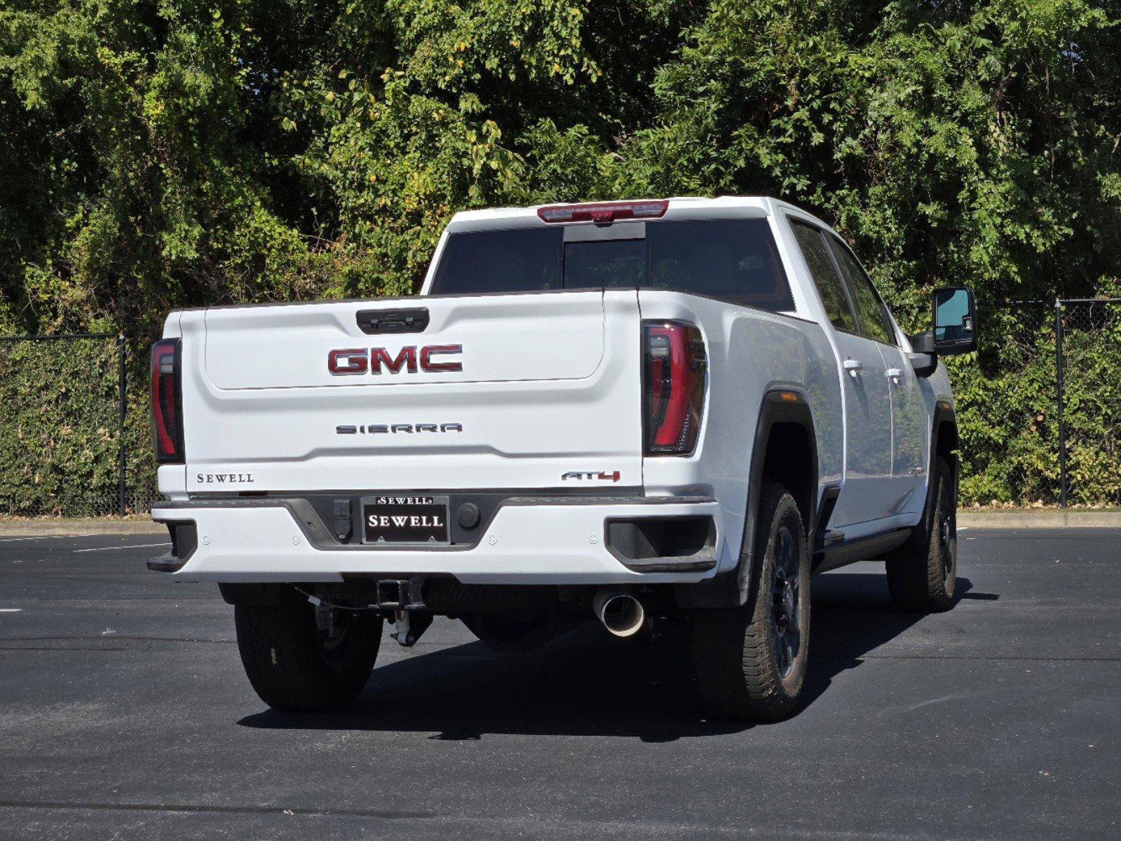 2025 GMC Sierra 2500 HD Vehicle Photo in DALLAS, TX 75209-3016