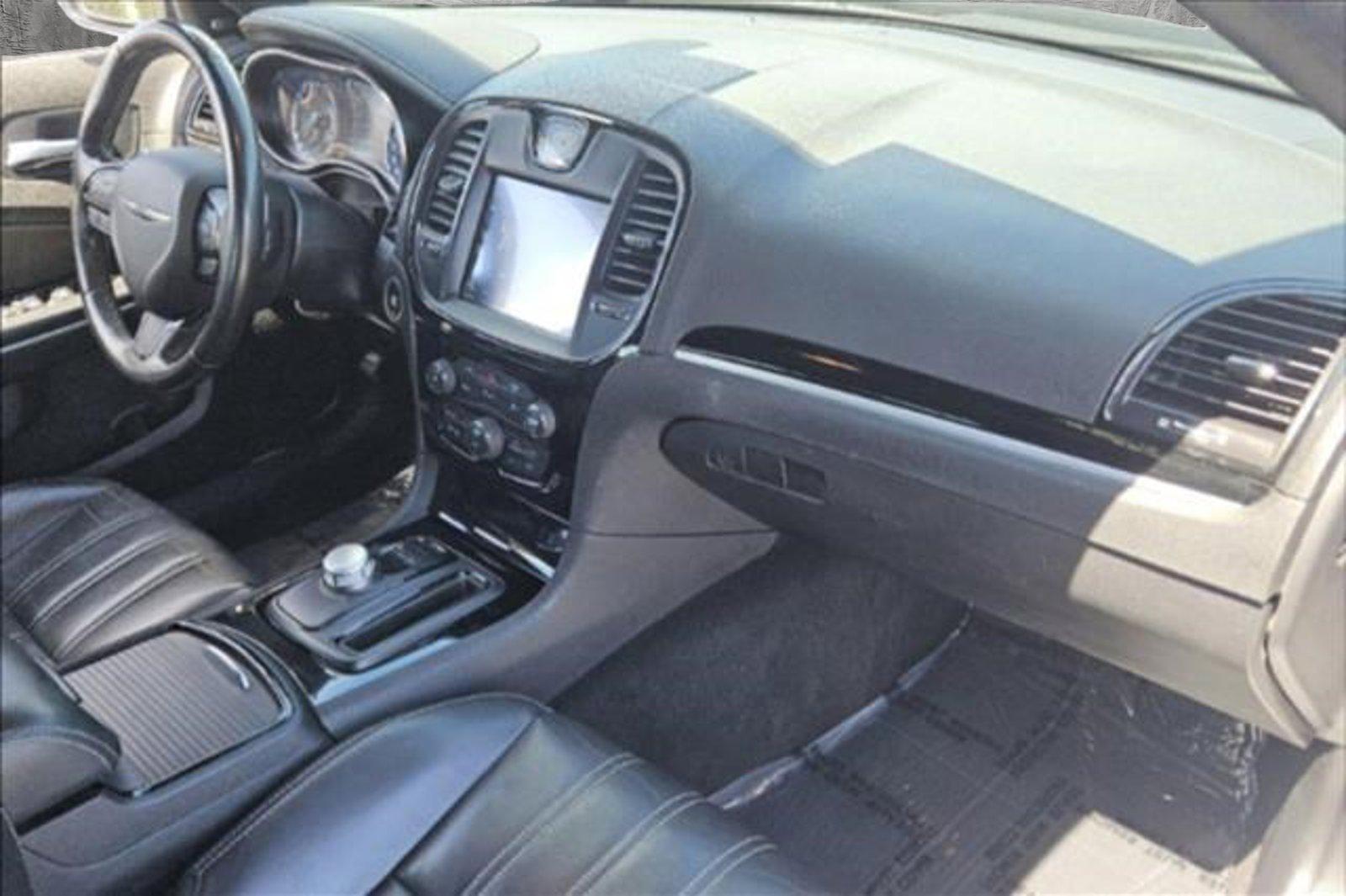 2021 Chrysler 300 Vehicle Photo in CLEARWATER, FL 33764-7163