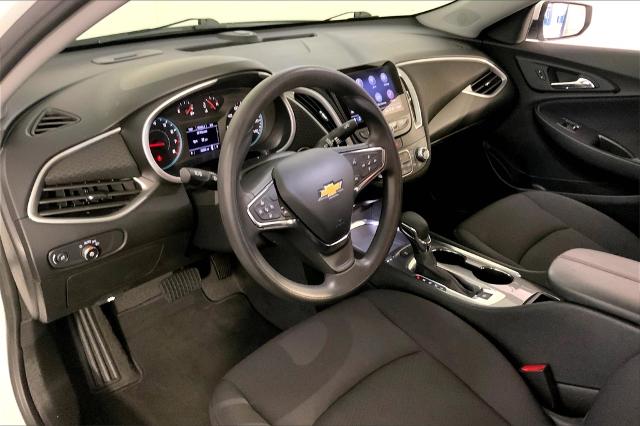 2024 Chevrolet Malibu Vehicle Photo in Lees Summit, MO 64086