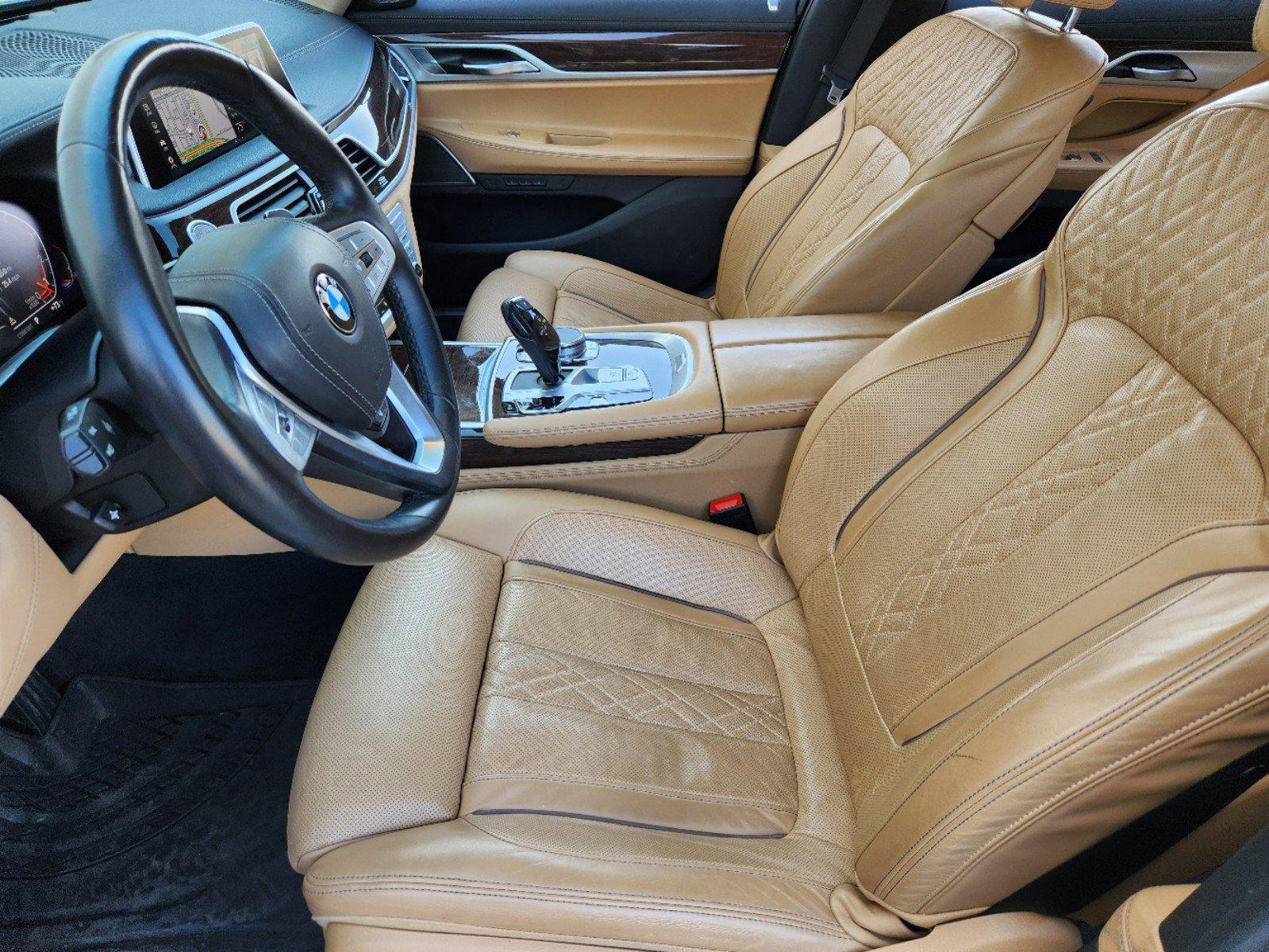 2022 BMW 750i xDrive Vehicle Photo in PLANO, TX 75024