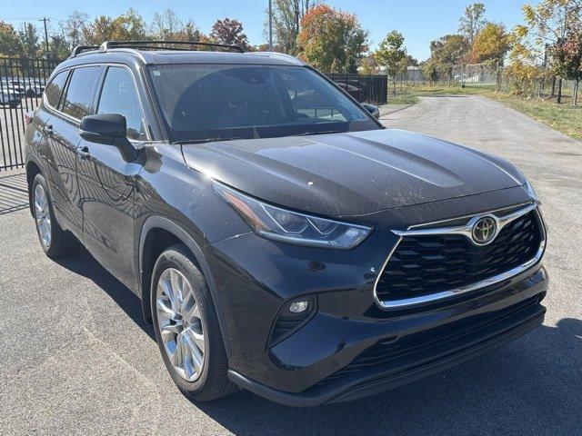 2020 Toyota Highlander Vehicle Photo in Willow Grove, PA 19090