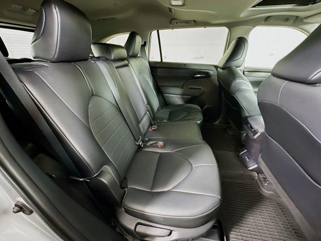 2021 Toyota Highlander Vehicle Photo in Flemington, NJ 08822