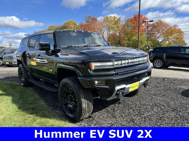 2025 GMC HUMMER EV SUV Vehicle Photo in CHICOPEE, MA 01020-5001