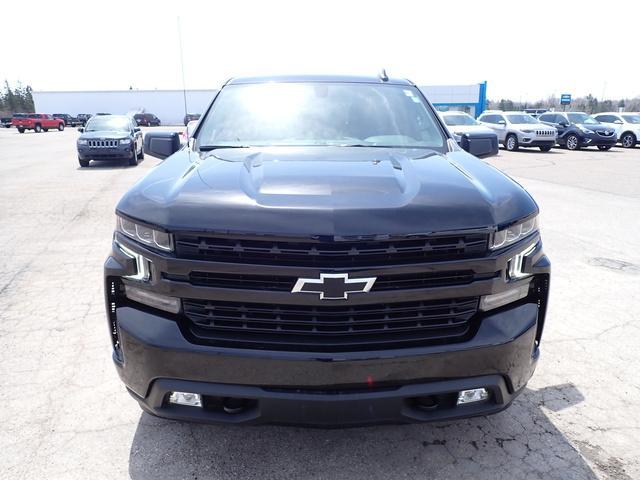 Used 2021 Chevrolet Silverado 1500 RST with VIN 1GCPYEEK5MZ306322 for sale in Sault Sainte Marie, MI