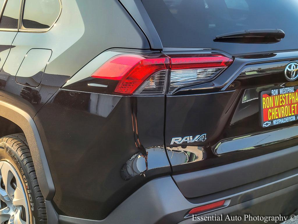 2019 Toyota RAV4 Vehicle Photo in AURORA, IL 60503-9326