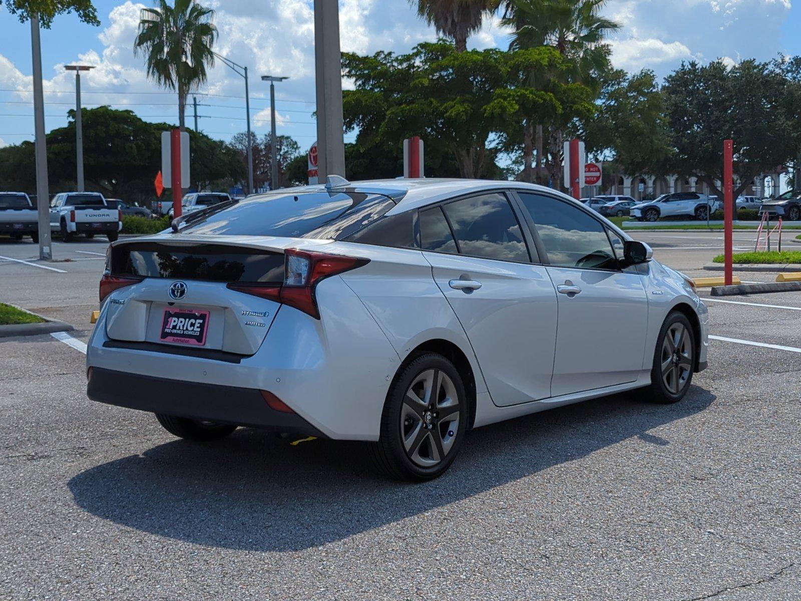 2019 Toyota Prius Vehicle Photo in Ft. Myers, FL 33907