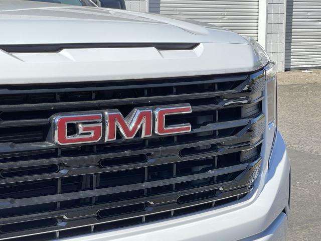 2025 GMC Sierra 1500 Vehicle Photo in TURLOCK, CA 95380-4918