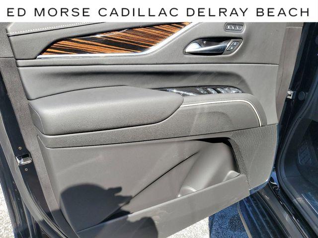 2024 Cadillac Escalade ESV Vehicle Photo in DELRAY BEACH, FL 33483-3294