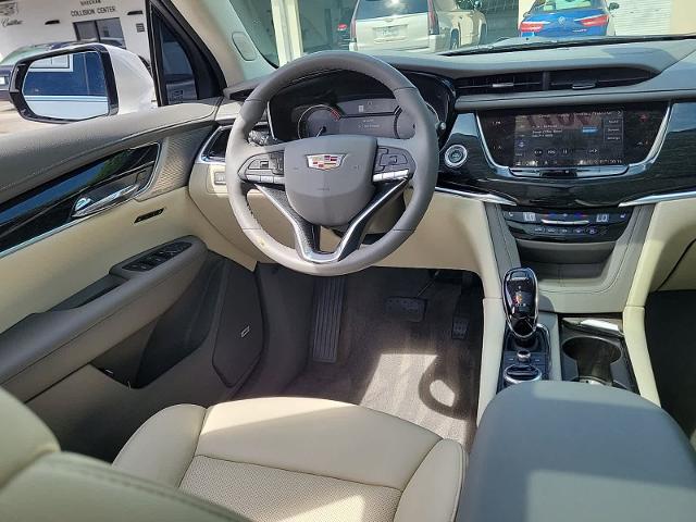 2021 Cadillac XT6 Vehicle Photo in POMPANO BEACH, FL 33064-7091