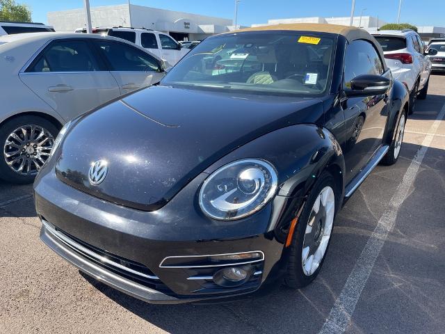 2019 Volkswagen Beetle Convertible Vehicle Photo in GOODYEAR, AZ 85338-1310