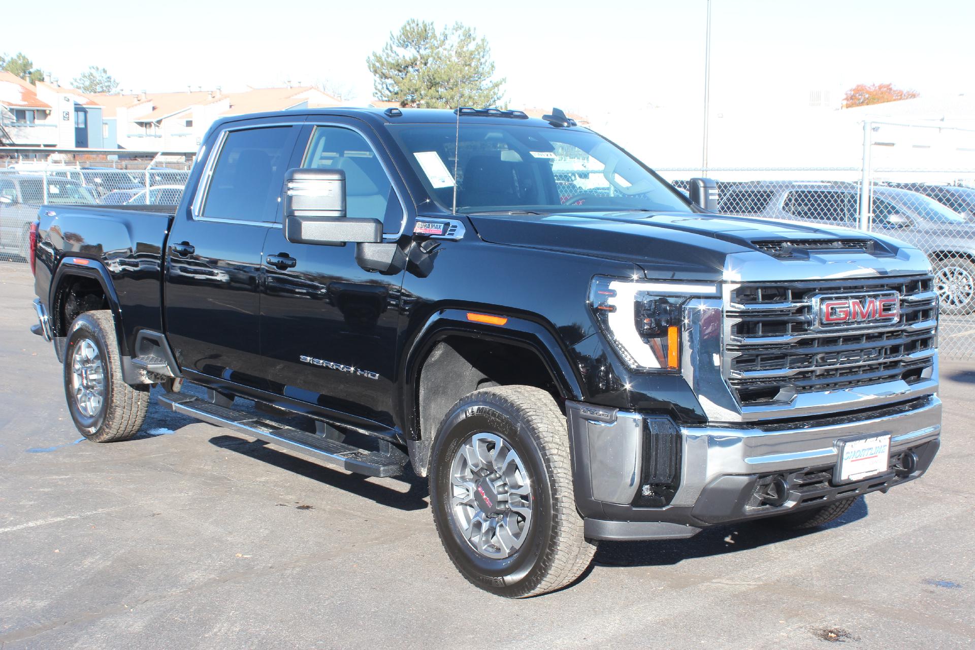 2025 GMC Sierra 2500 HD Vehicle Photo in AURORA, CO 80012-4011