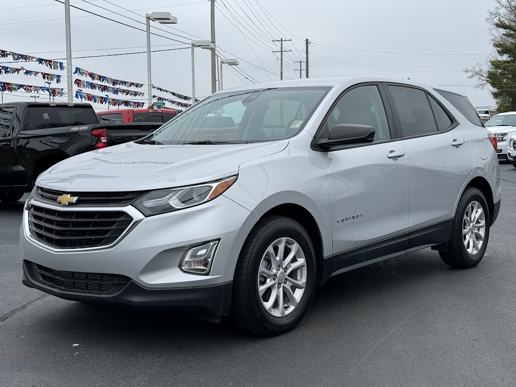2020 Chevrolet Equinox Vehicle Photo in BOONVILLE, IN 47601-9633