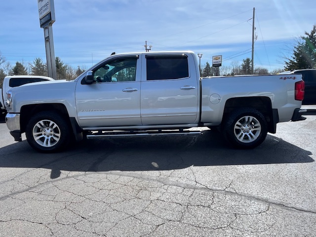 2017 Chevrolet Silverado 1500 Vehicle Photo in CORRY, PA 16407-0000