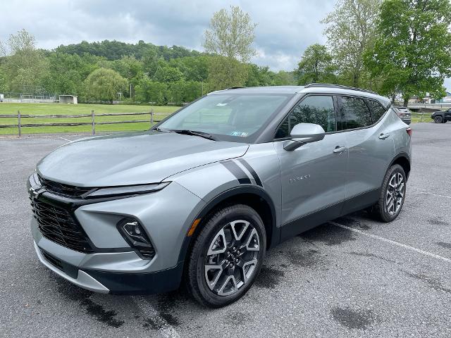 2024 Chevrolet Blazer Vehicle Photo in THOMPSONTOWN, PA 17094-9014