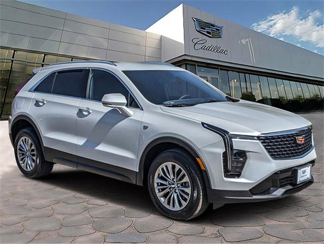 2024 Cadillac XT4 Vehicle Photo in LITTLETON, CO 80124-2754