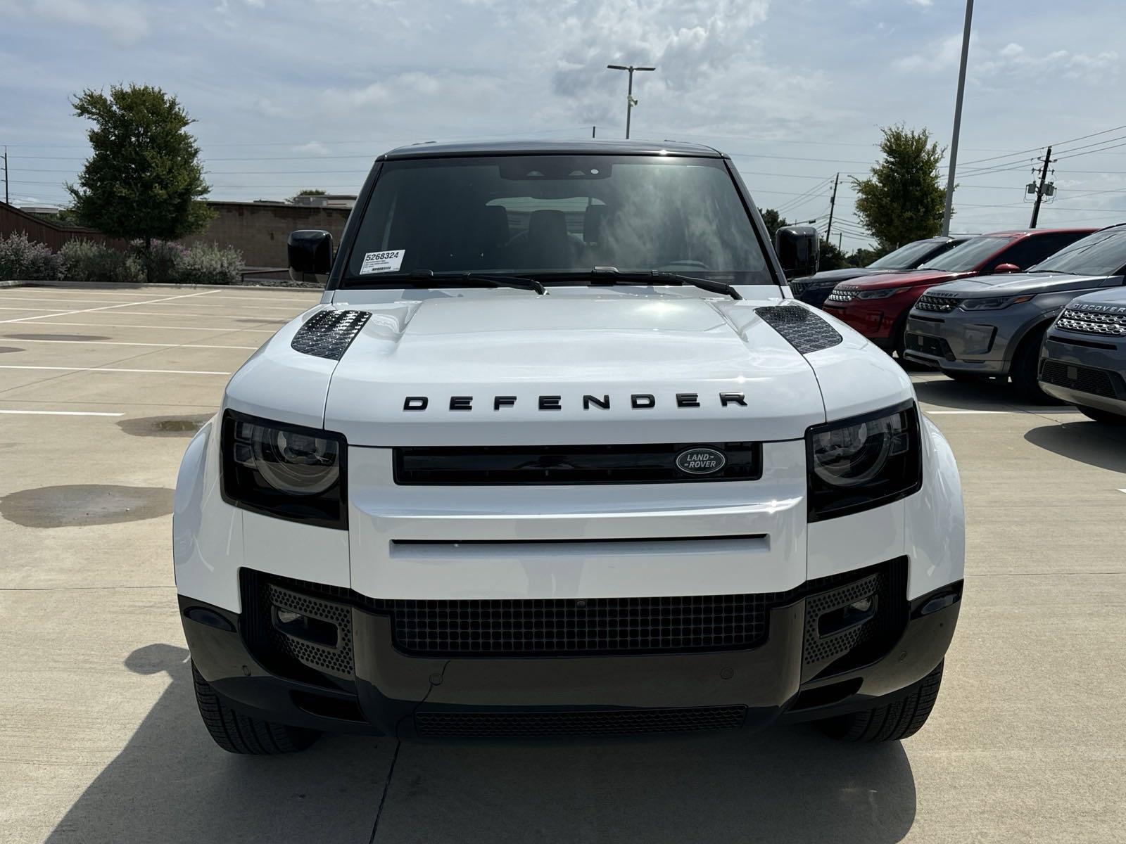 2024 Defender Vehicle Photo in AUSTIN, TX 78717