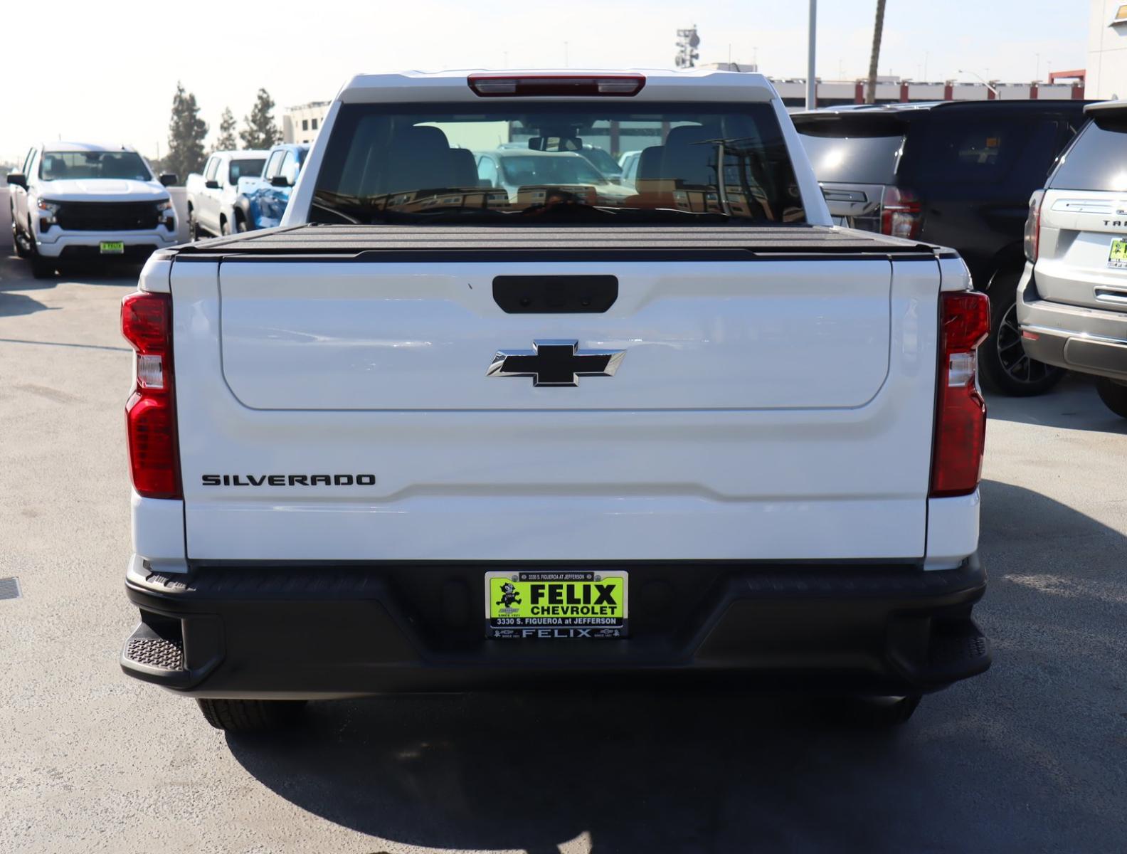 2024 Chevrolet Silverado 1500 Vehicle Photo in LOS ANGELES, CA 90007-3794