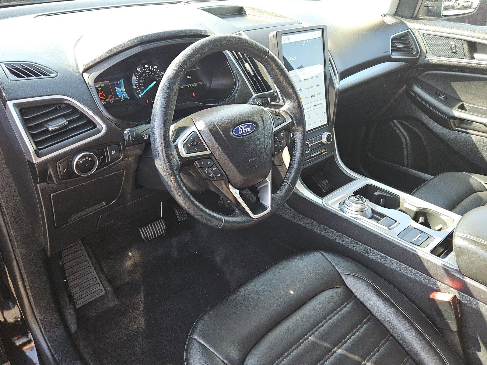 2024 Ford Edge Vehicle Photo in MESA, AZ 85206-4395