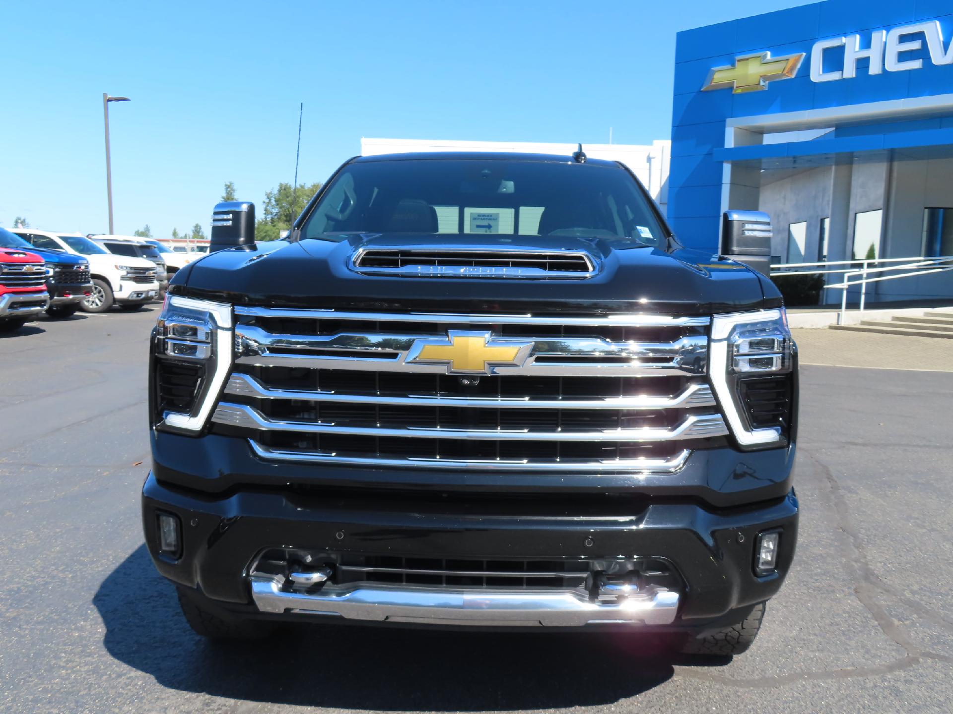 Certified 2024 Chevrolet Silverado 2500HD High Country with VIN 2GC4YREY0R1100131 for sale in Enumclaw, WA