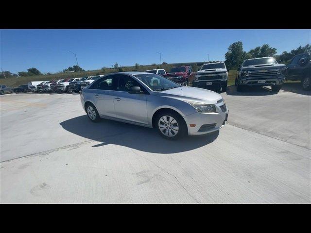 Used 2012 Chevrolet Cruze LS with VIN 1G1PC5SH9C7123922 for sale in Centralia, MO