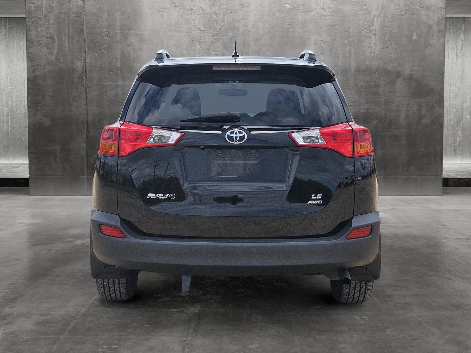 2015 Toyota RAV4 Vehicle Photo in WACO, TX 76710-2592