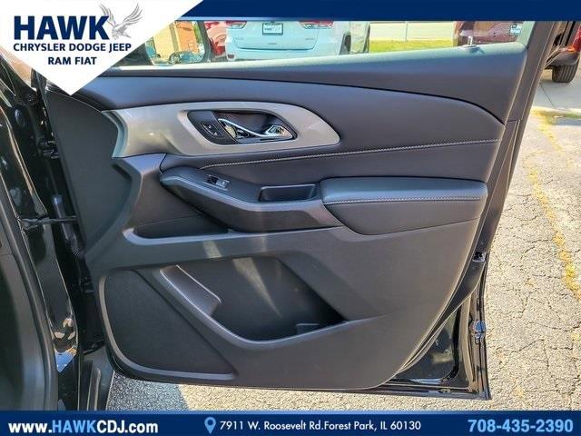 2022 Chevrolet Traverse Vehicle Photo in Saint Charles, IL 60174