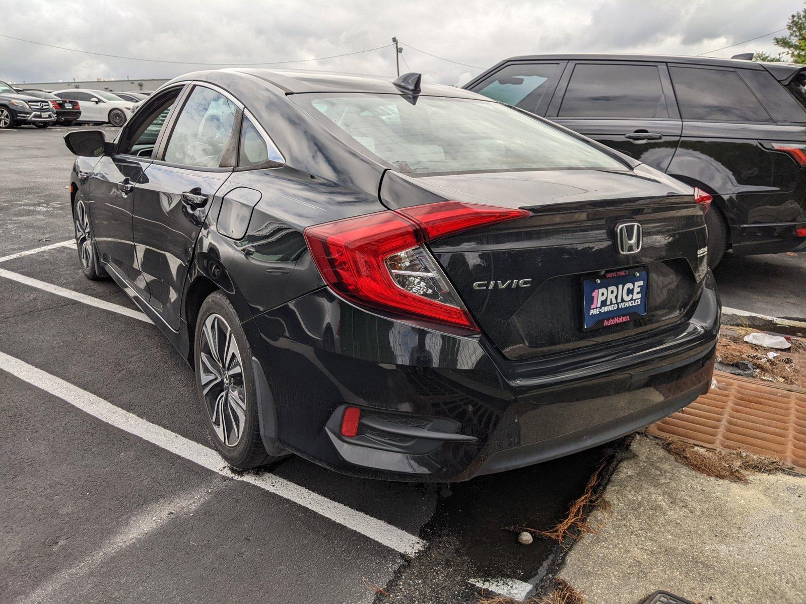 2017 Honda Civic Sedan Vehicle Photo in Cockeysville, MD 21030