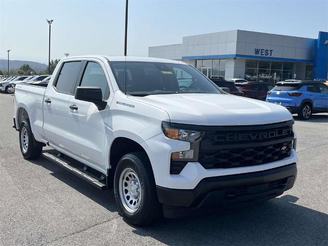 2023 Chevrolet Silverado 1500 Vehicle Photo in ALCOA, TN 37701-3235