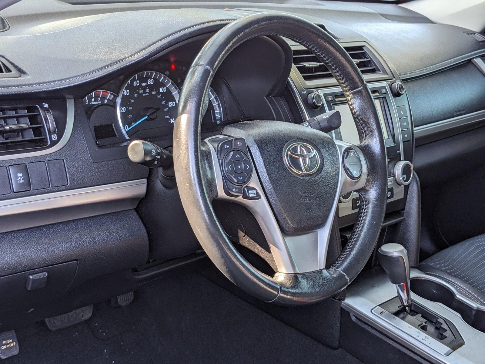 2013 Toyota Camry Vehicle Photo in Tampa, FL 33614