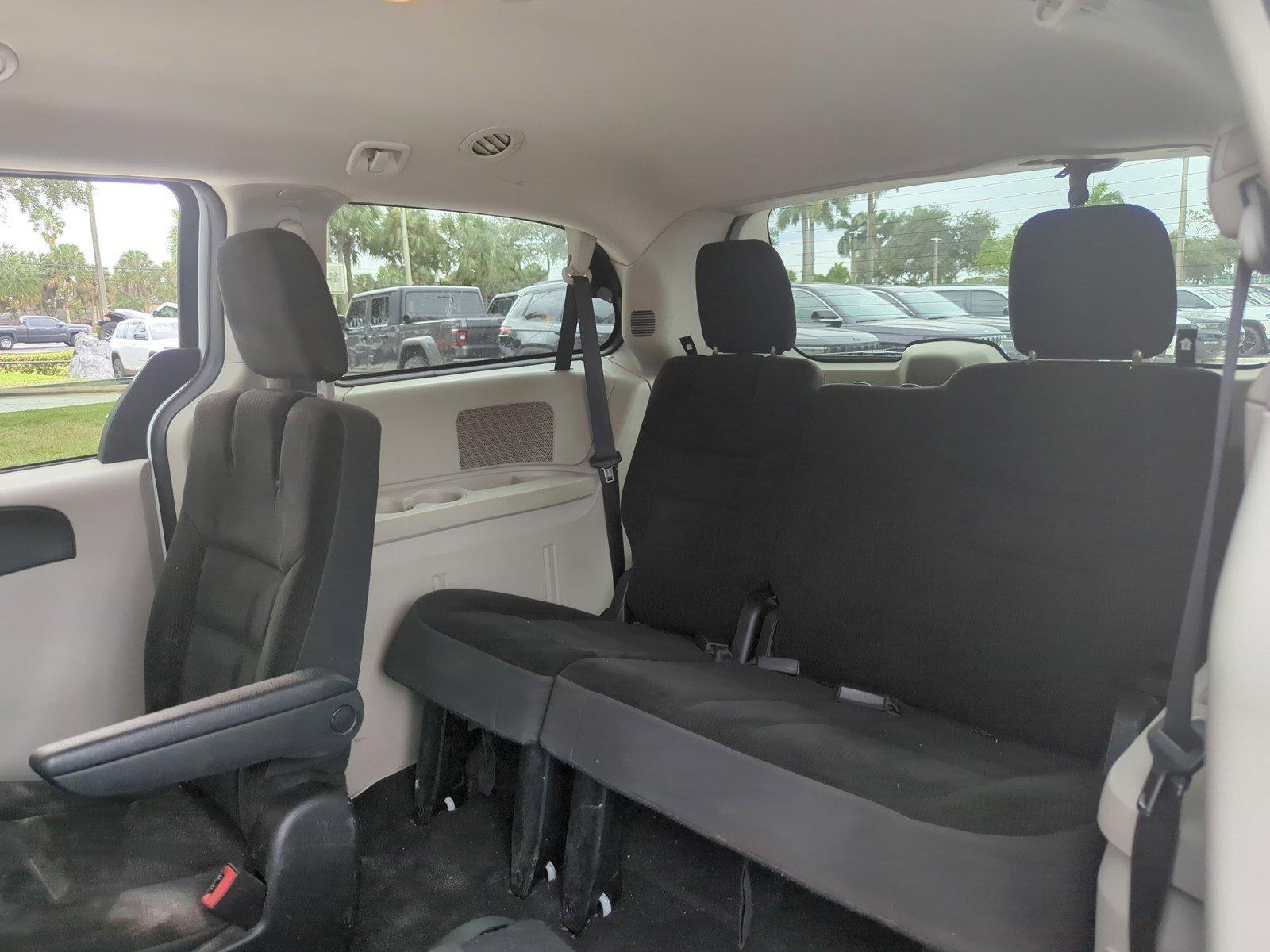 2017 Dodge Grand Caravan Vehicle Photo in Pembroke Pines, FL 33027