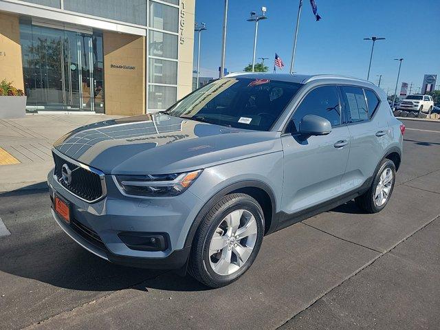 Used 2021 Volvo XC40 Momentum with VIN YV4162UK0M2610918 for sale in Nampa, ID