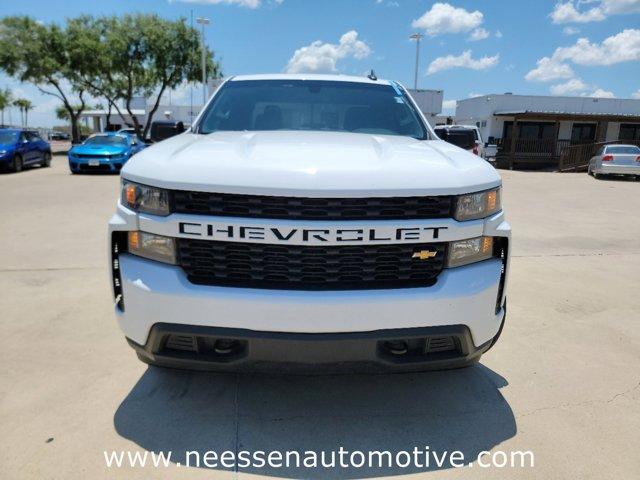 Used 2021 Chevrolet Silverado 1500 Custom with VIN 1GCRWBEK9MZ307163 for sale in Kingsville, TX