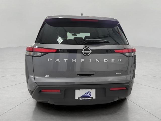 2023 Nissan Pathfinder Vehicle Photo in Green Bay, WI 54304