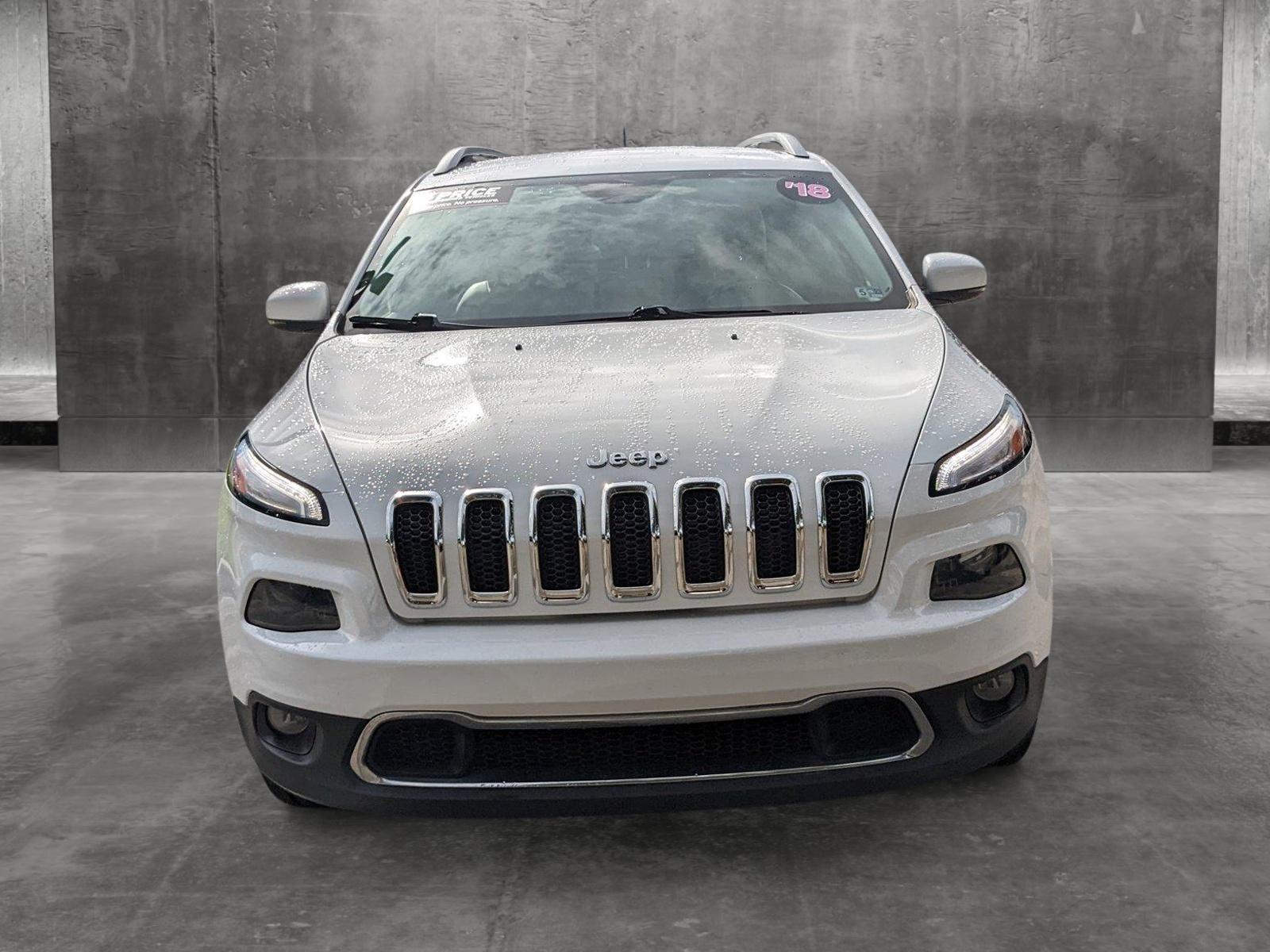 2018 Jeep Cherokee Vehicle Photo in Jacksonville, FL 32256