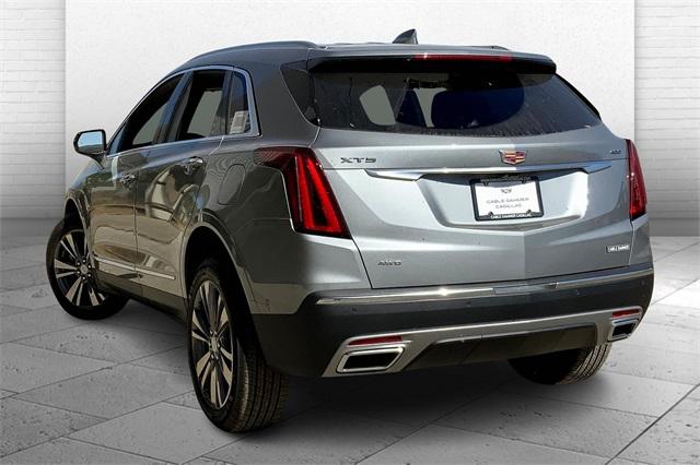 2025 Cadillac XT5 Vehicle Photo in KANSAS CITY, MO 64114-4545